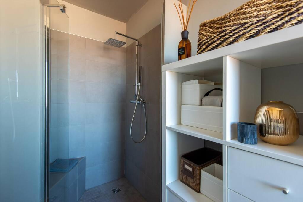 Casa No.Na - Attico Panoramico A Cherasco Luaran gambar